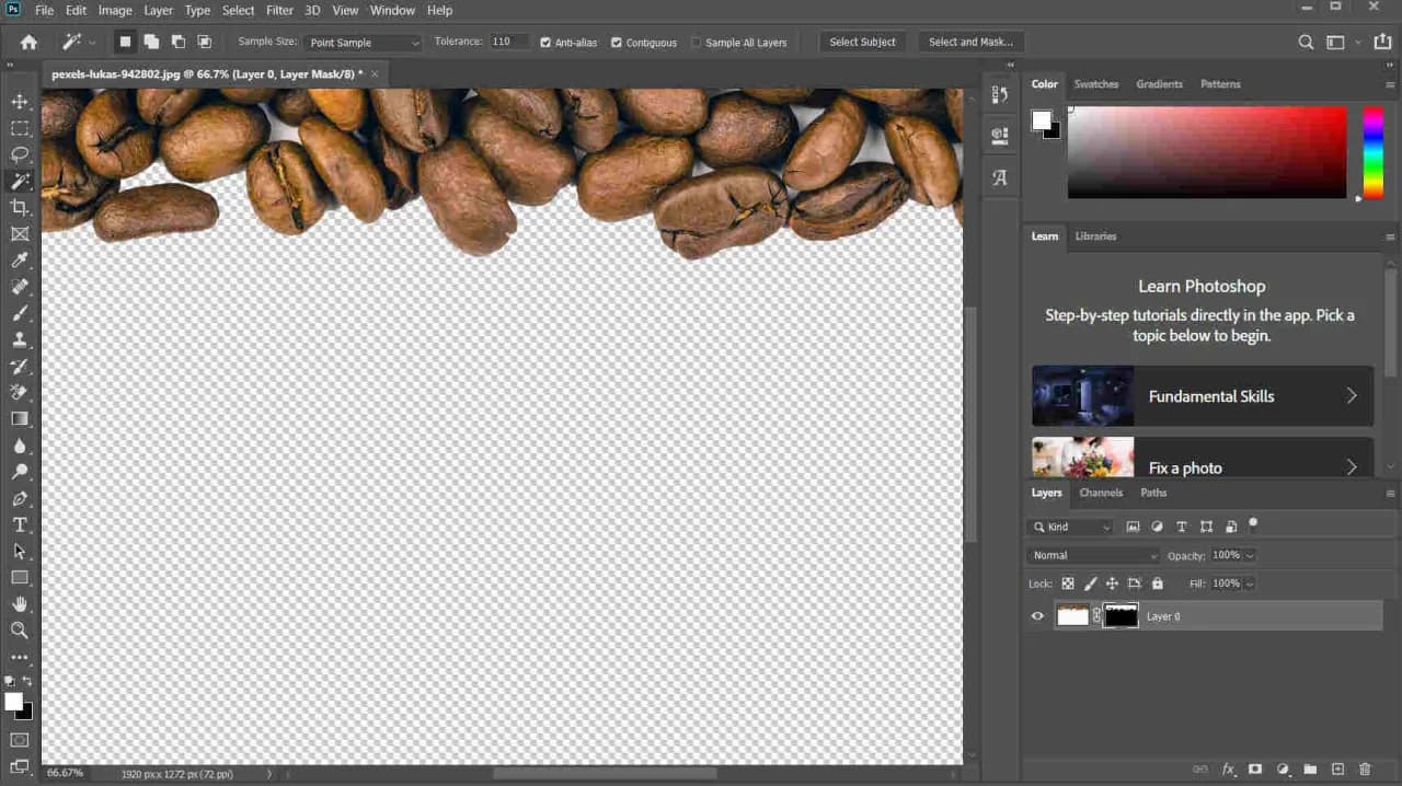 Jak usunąć białe tło w Photoshopie - proste metody krok po kroku