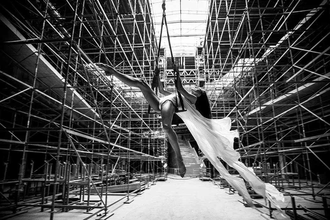 Jak zrobić zdjęcia w ruchu: proste techniki na ostre ujęcia